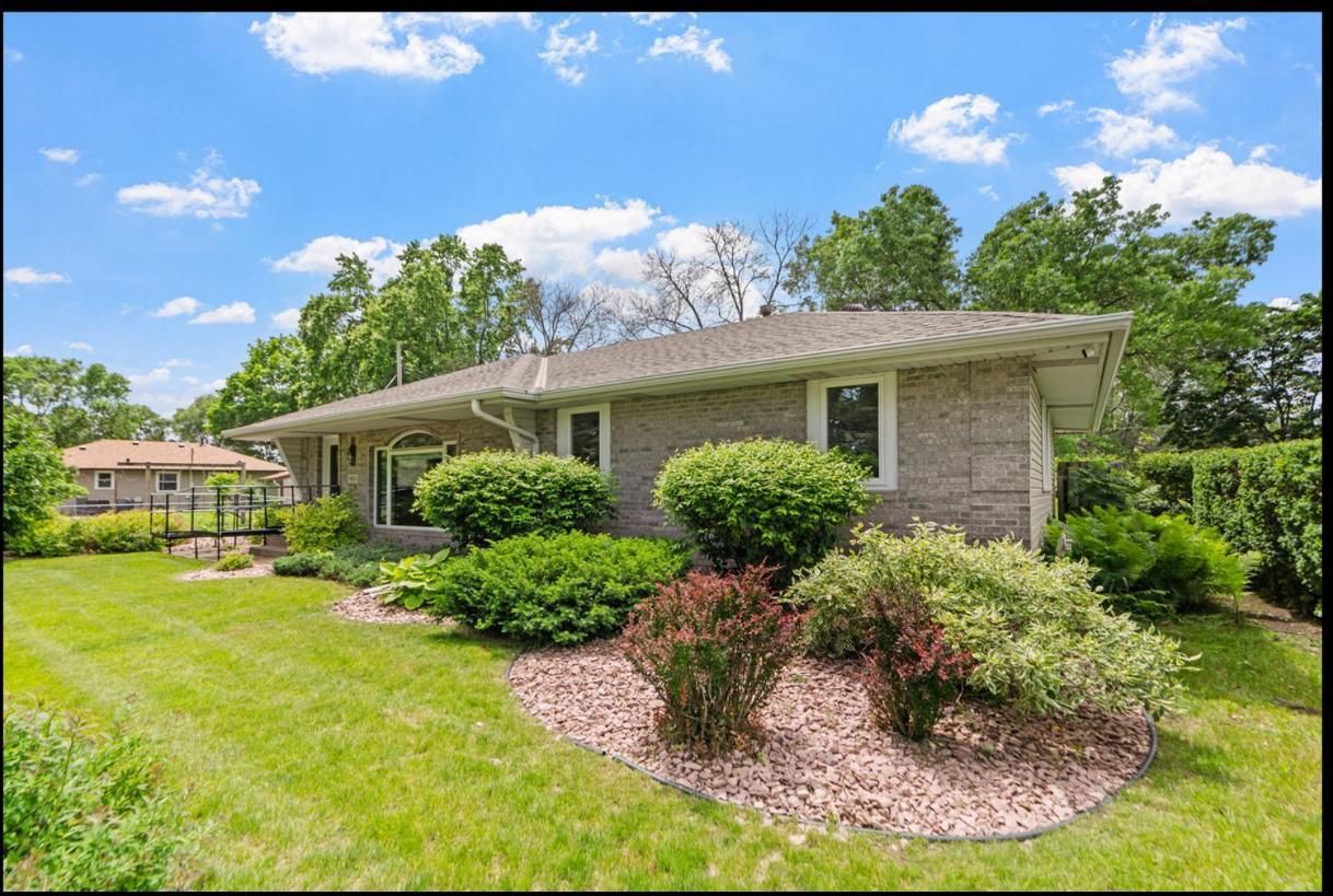 Cottage Grove Haven, Spacious 4-Bed, 3 Baths Retreat Exterior foto
