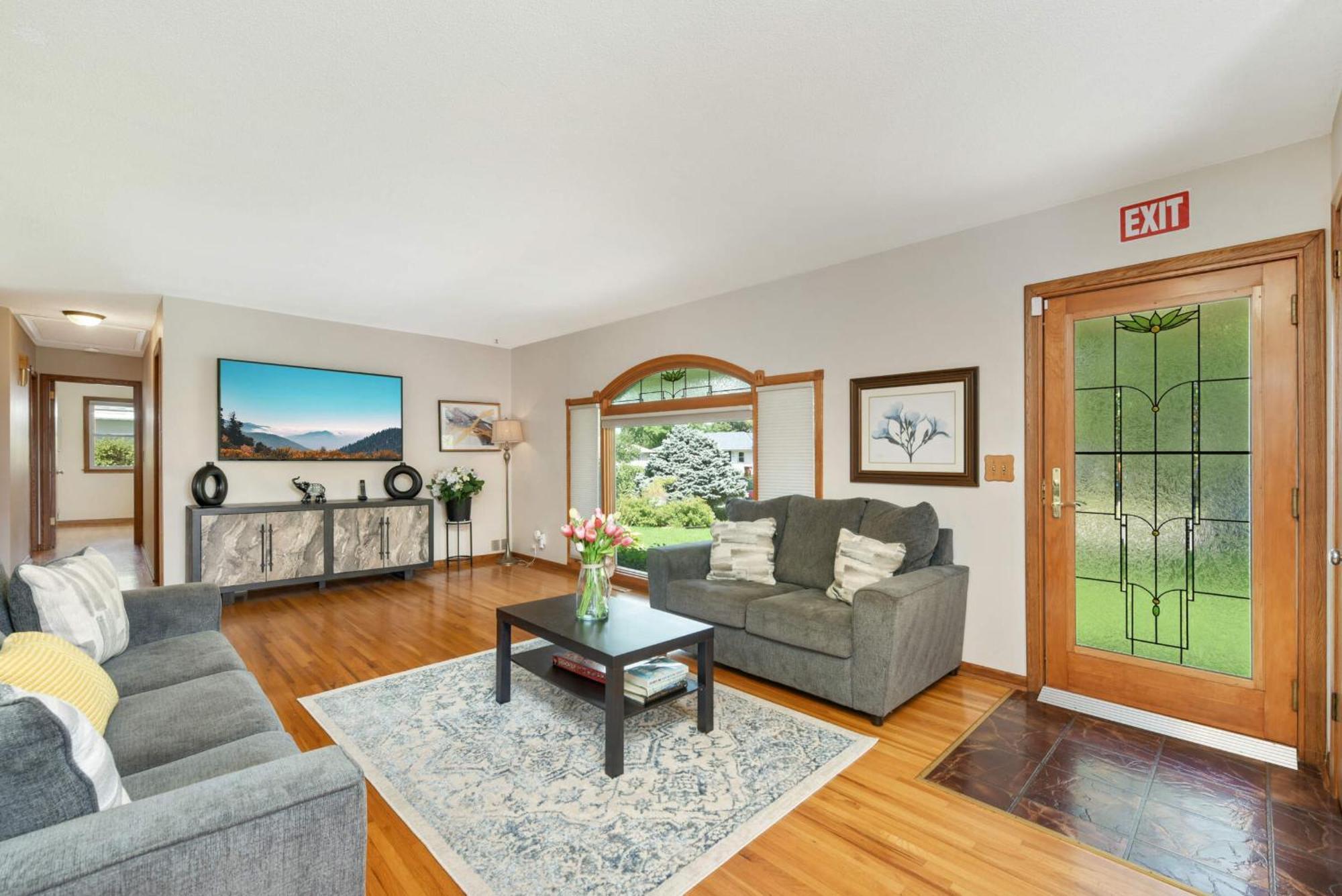 Cottage Grove Haven, Spacious 4-Bed, 3 Baths Retreat Exterior foto